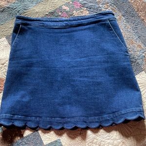 Brand new Draper James denim skirt. Size 10.